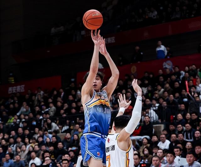 陕西男篮大获胜利,信心倍增的简单介绍 陕西男篮大获胜利,信心倍增的简单介绍