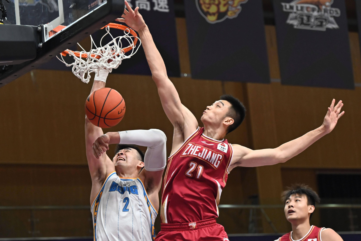 亚太强队接连夺冠,赛场亮眼表现 亚太强队接连夺冠,赛场亮眼表现