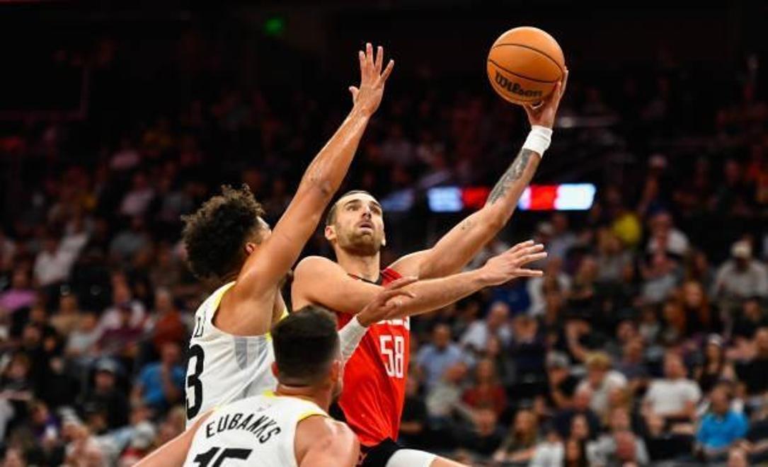 火箭新援表现出色球队整体实力有望大幅提升 火箭新援表现出色球队整体实力有望大幅提升