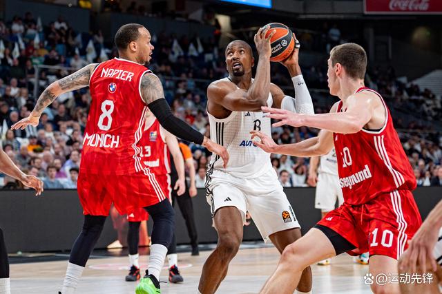 澳洲球队横扫对手,闯入四强 澳洲球队横扫对手,闯入四强