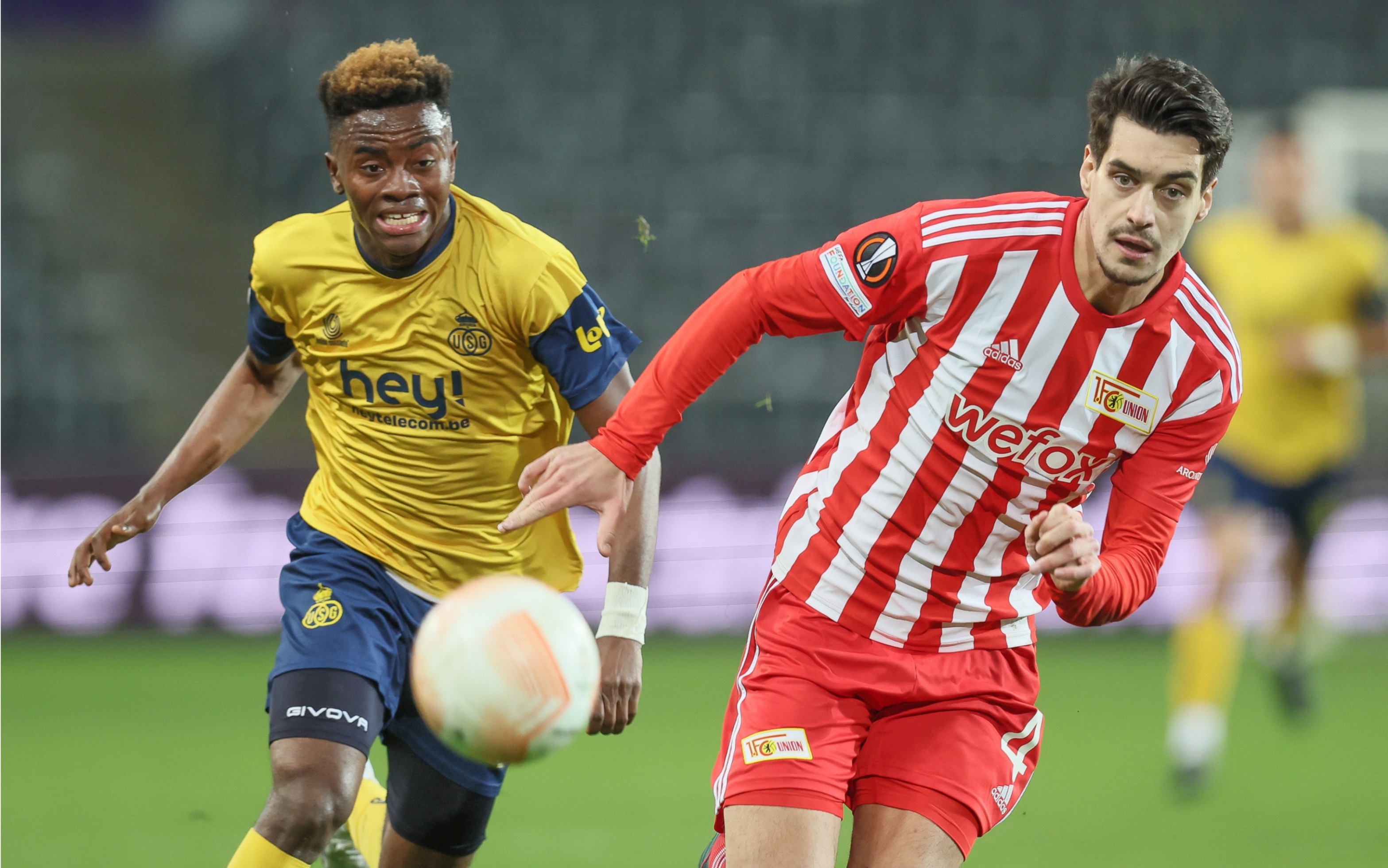 包含柏林联队成功逆转形势,赢得激动人心比赛的词条 包含柏林联队成功逆转形势,赢得激动人心比赛的词条