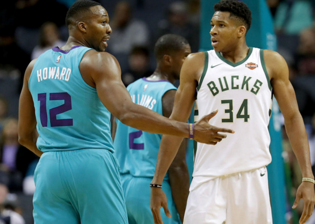 关于黄蜂主场惨败,霍华德内线孤军奋斗众叛亲离的信息 关于黄蜂主场惨败,霍华德内线孤军奋斗众叛亲离的信息