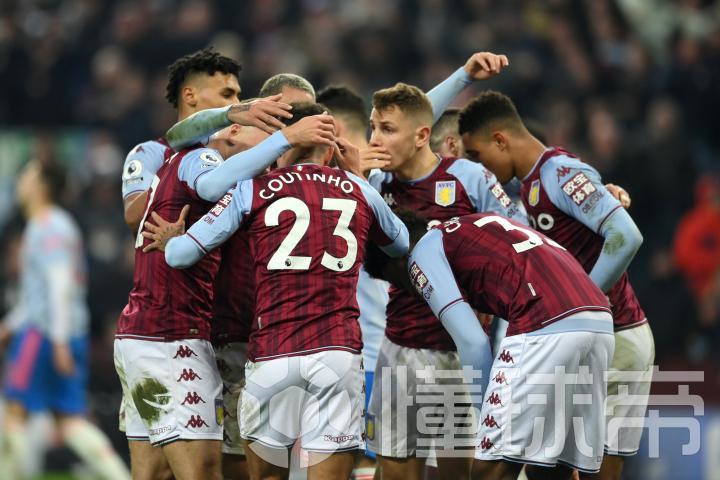 巴斯蒂亚中场伤愈复出,助球队实力再添一员 巴斯蒂亚中场伤愈复出,助球队实力再添一员