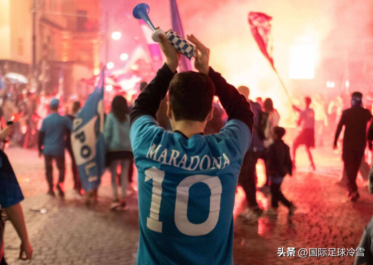 意大利队在紧张战役中取得惊人胜利 意大利队在紧张战役中取得惊人胜利