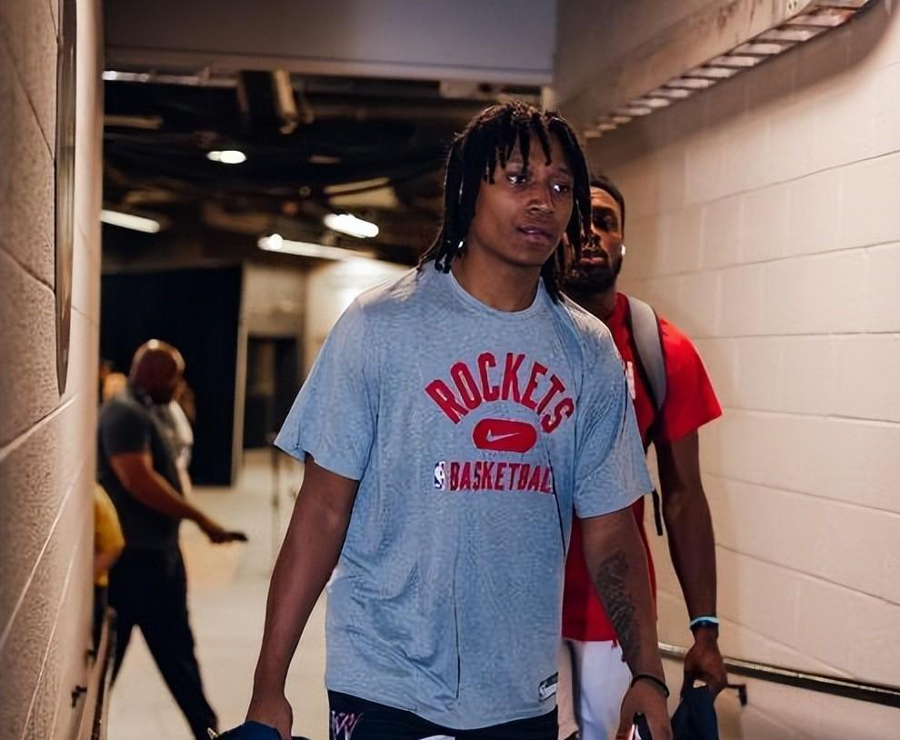 关于应变能力:球队战场变化随机应变的信息 关于应变能力:球队战场变化随机应变的信息