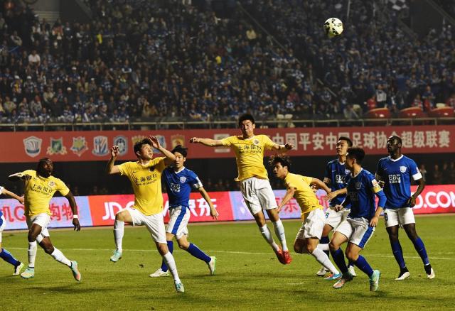 关于顶级大战!足球比赛赛场上气势如虹的信息 关于顶级大战!足球比赛赛场上气势如虹的信息