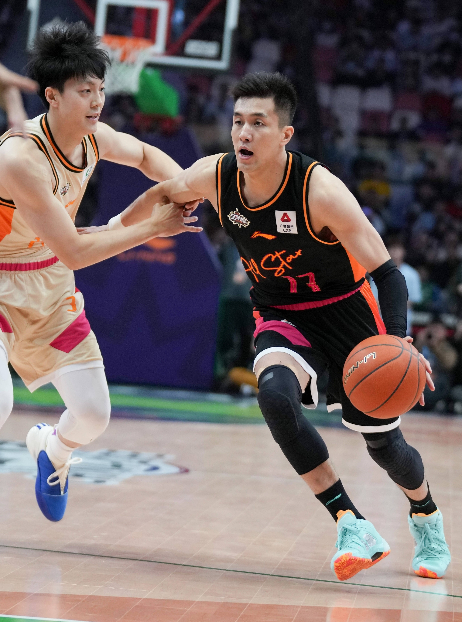 全明星赛将于明年举行,球迷火热期待 全明星赛将于明年举行,球迷火热期待