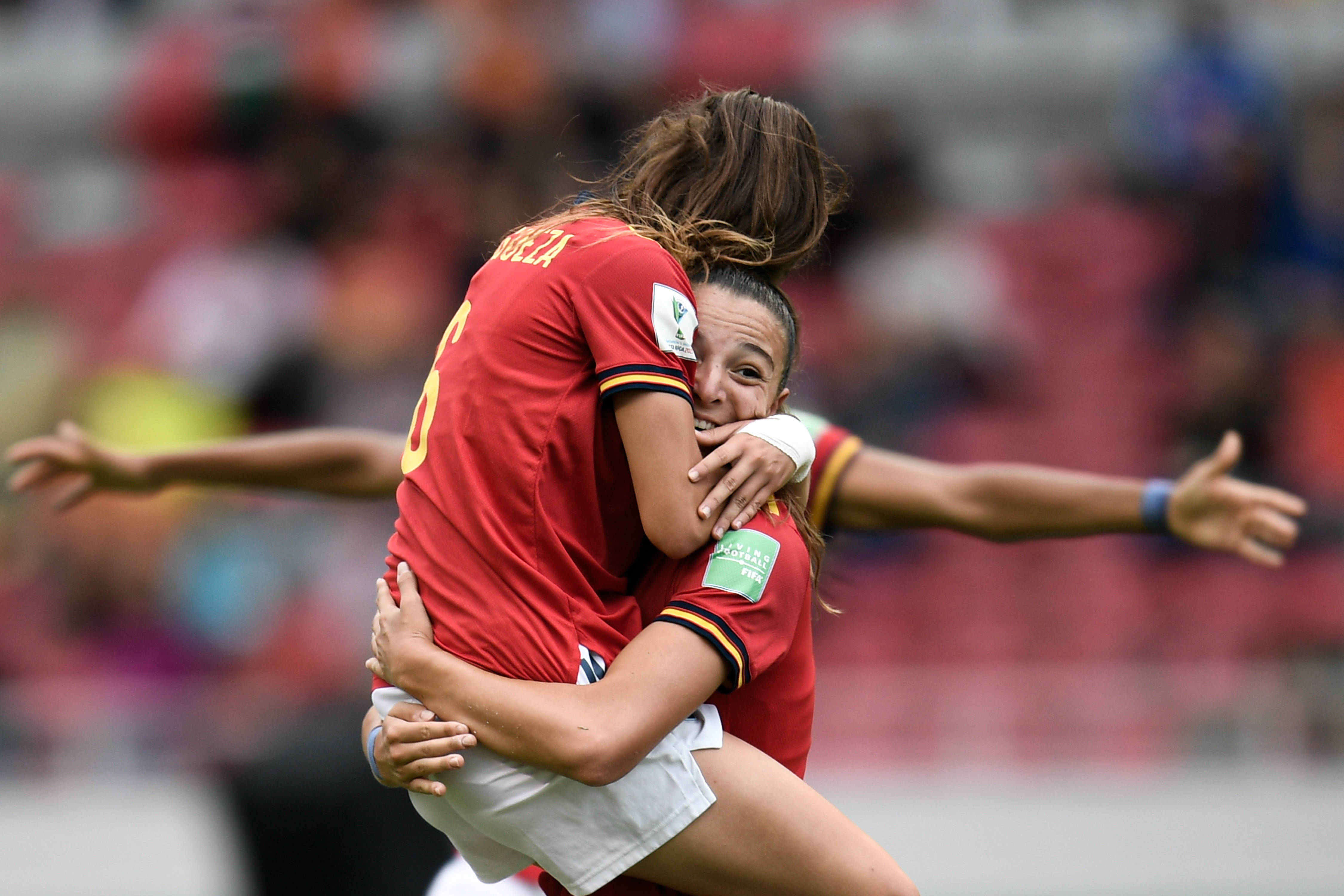 西班牙女足磨刀霍霍,蓄势待发 西班牙女足磨刀霍霍,蓄势待发