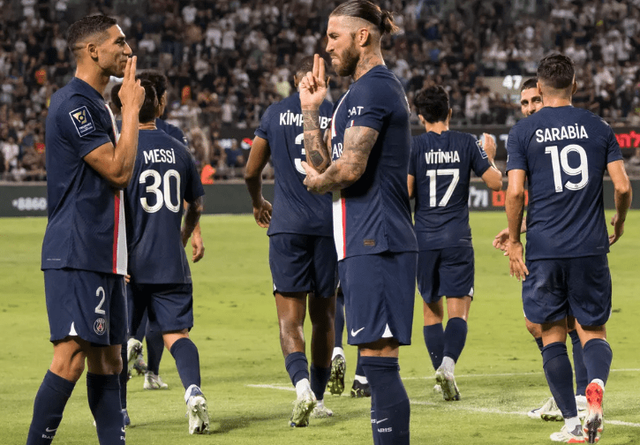 斯特拉斯堡豪取连胜,稳固领先位置 斯特拉斯堡豪取连胜,稳固领先位置