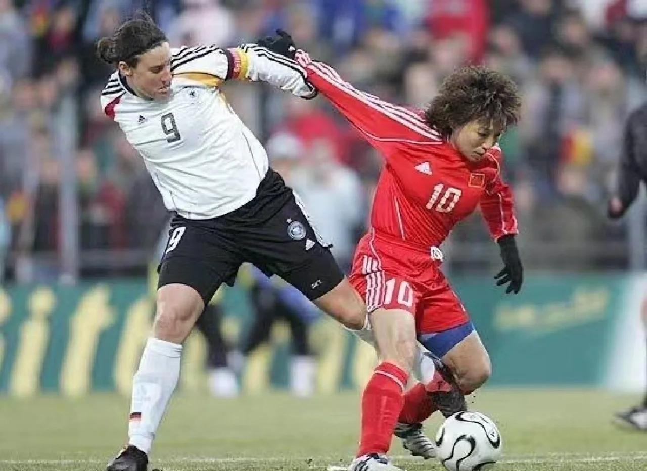 亚洲女足杯决赛打响,强队争夺冠军荣誉 亚洲女足杯决赛打响,强队争夺冠军荣誉