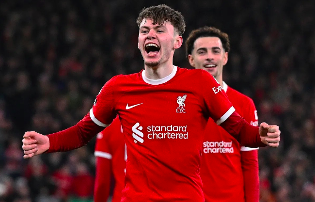 佛罗伦萨客场击败巴勒莫,取得连胜 佛罗伦萨客场击败巴勒莫,取得连胜