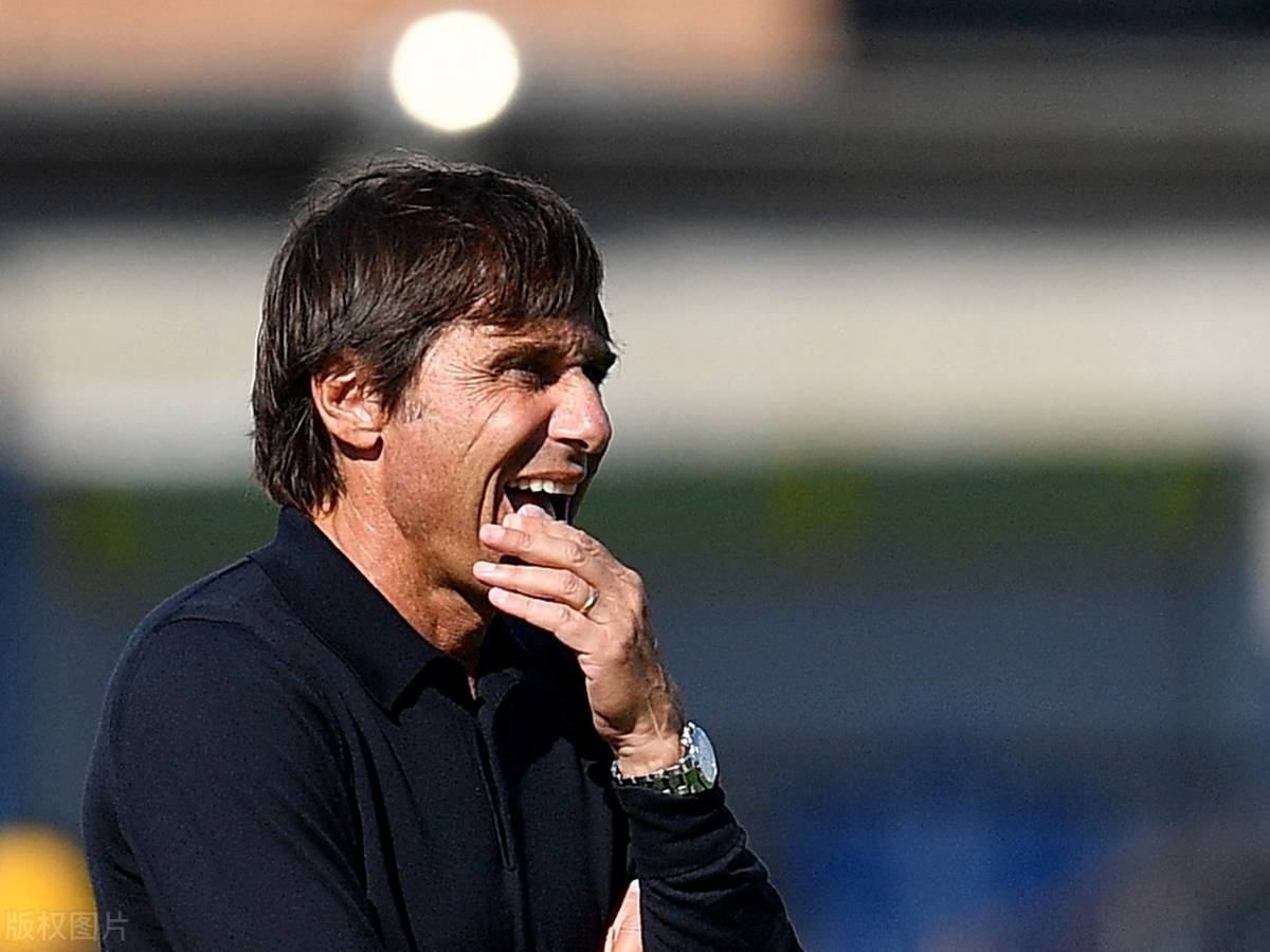 那不勒斯客场告捷,抢下关键三分的简单介绍 那不勒斯客场告捷,抢下关键三分的简单介绍