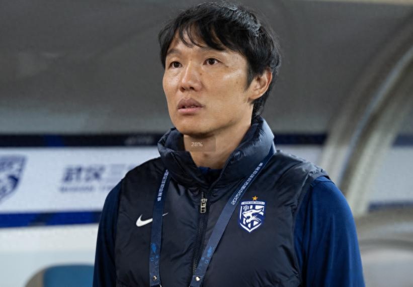 中超豪门主帅调整战术体系,队员状态迅速提升的简单介绍 中超豪门主帅调整战术体系,队员状态迅速提升的简单介绍