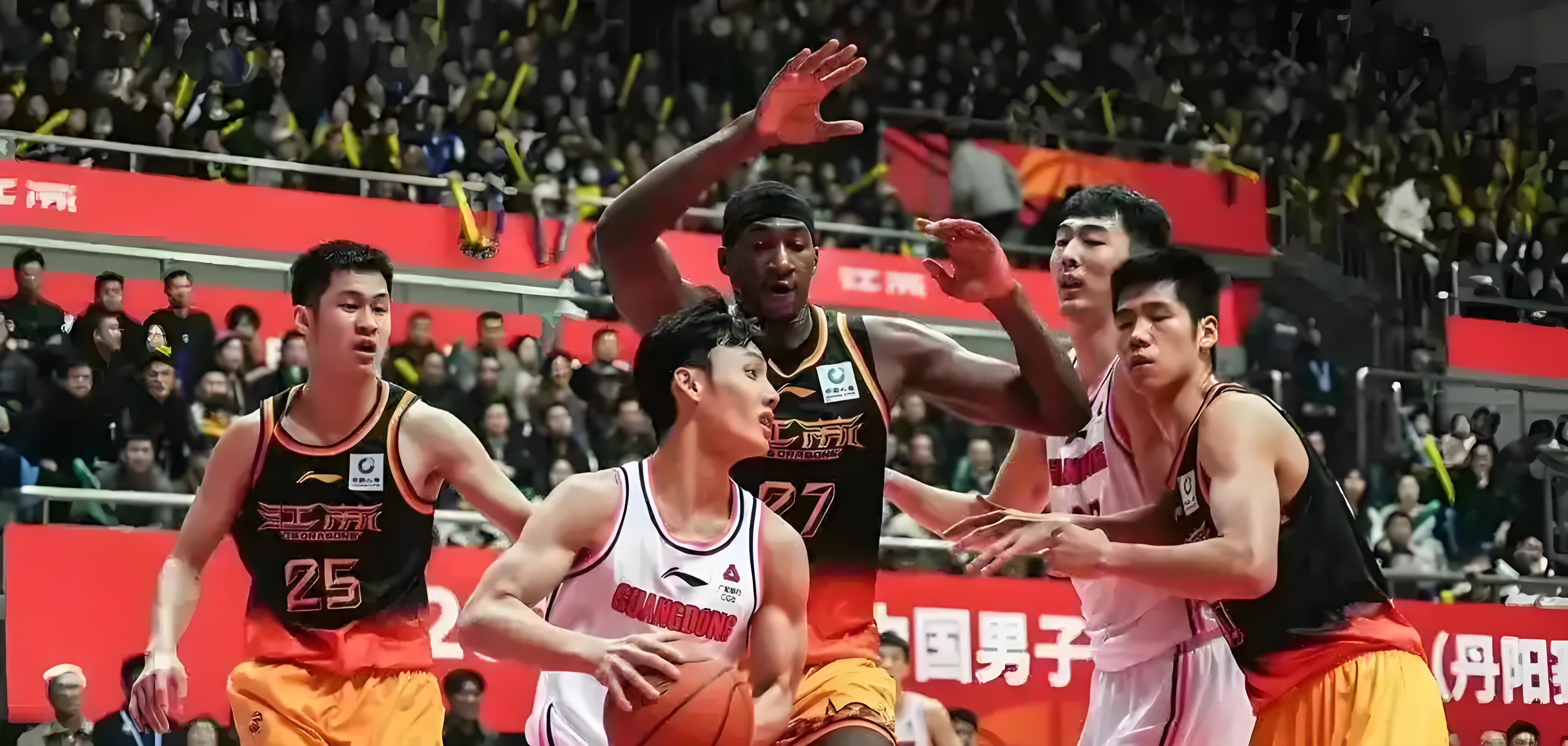 江苏队逆转战局,成功拿下比赛 江苏队逆转战局,成功拿下比赛