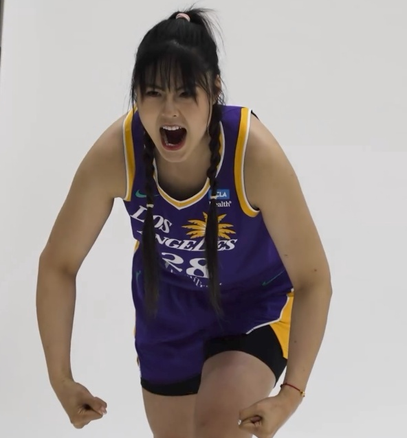 瑞典女篮选手玛丽亚·斯科尔普斯特朗正式加入WNBA联赛的简单介绍