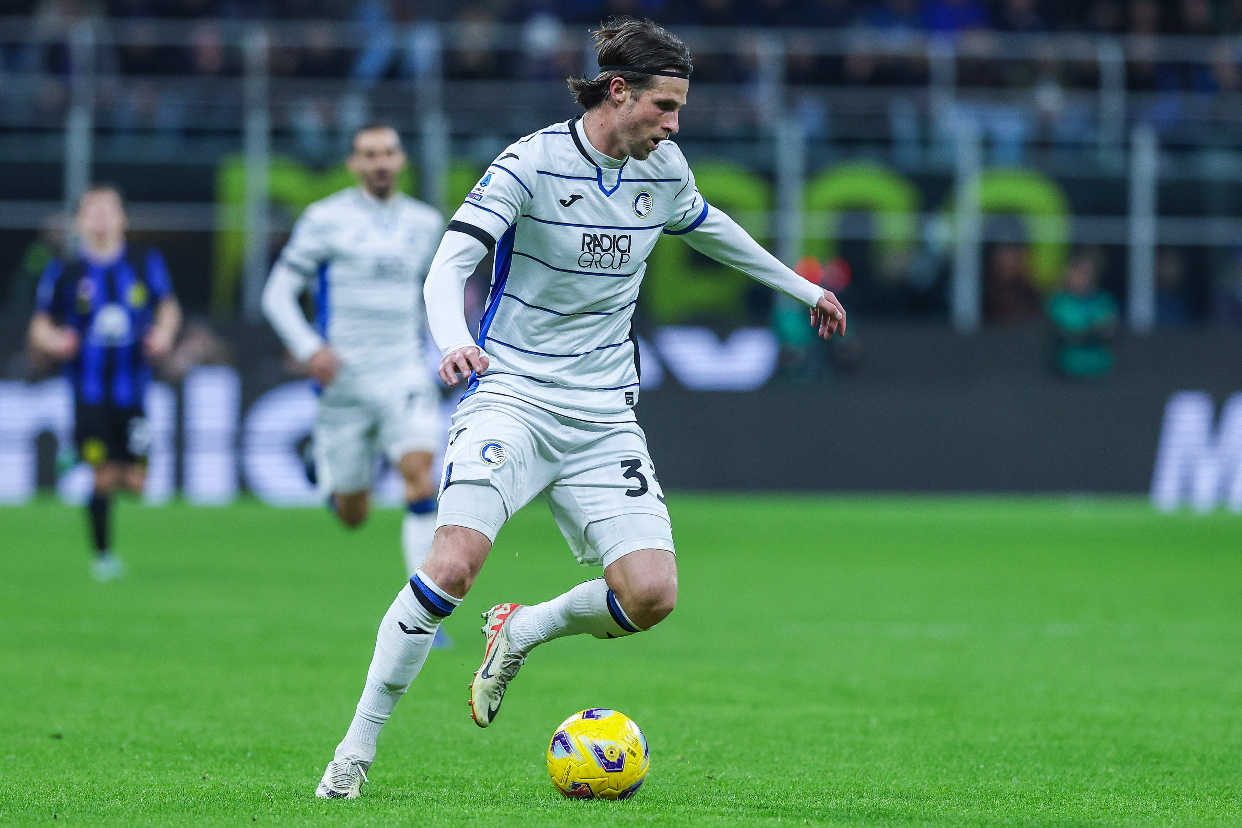 关于博洛尼亚客场大胜，士气高涨！的信息