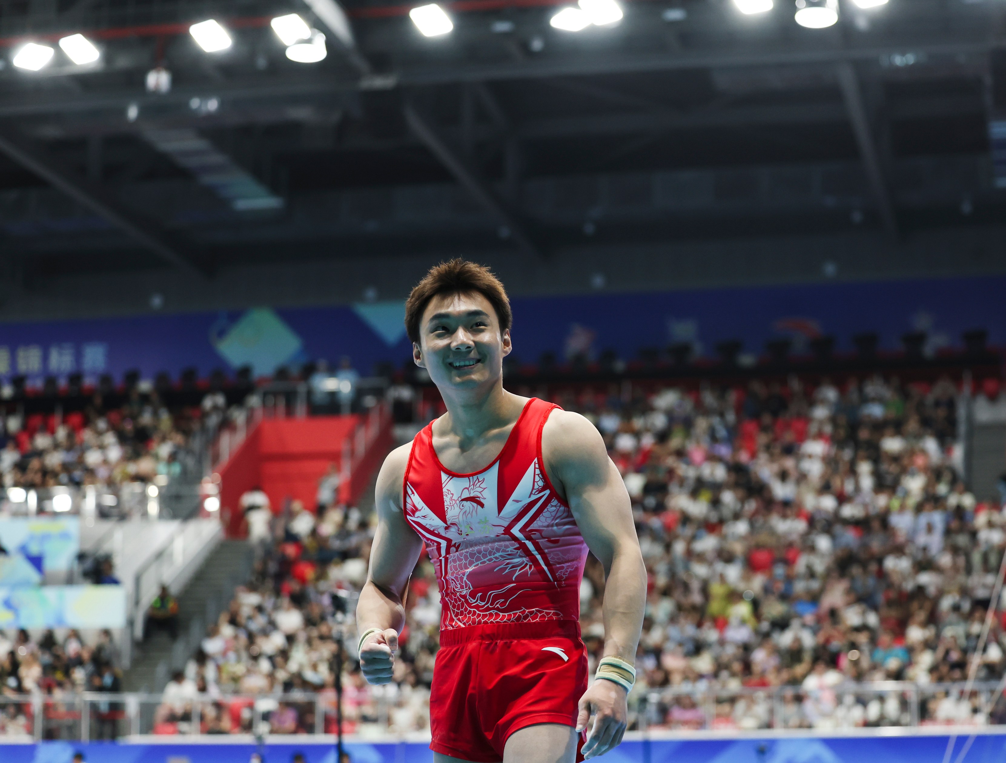 体操团体赛士气高涨,实力不容小觑 体操团体赛士气高涨,实力不容小觑