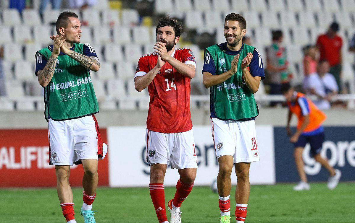 阿尔巴尼亚队在欧预赛中击败对手,实力超群 阿尔巴尼亚队在欧预赛中击败对手,实力超群