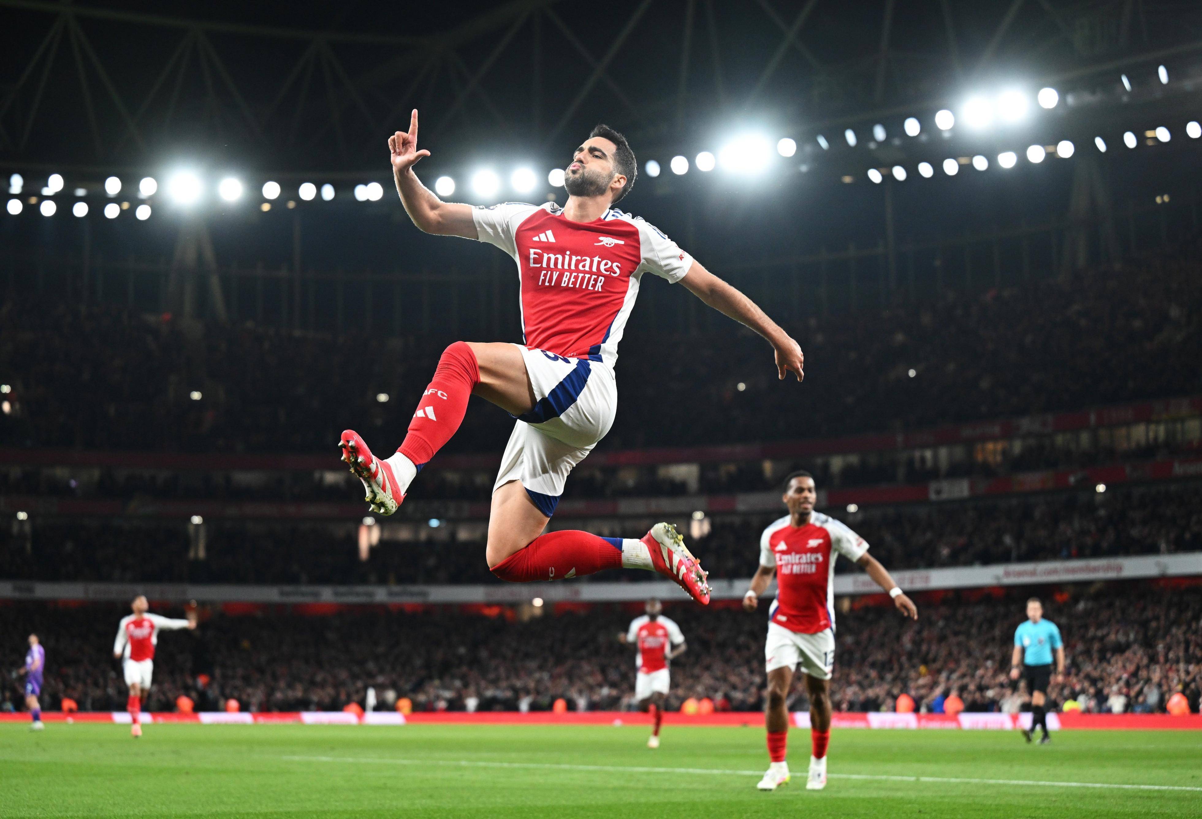 阿森纳主场大胜富勒姆,积分榜上升 阿森纳主场大胜富勒姆,积分榜上升