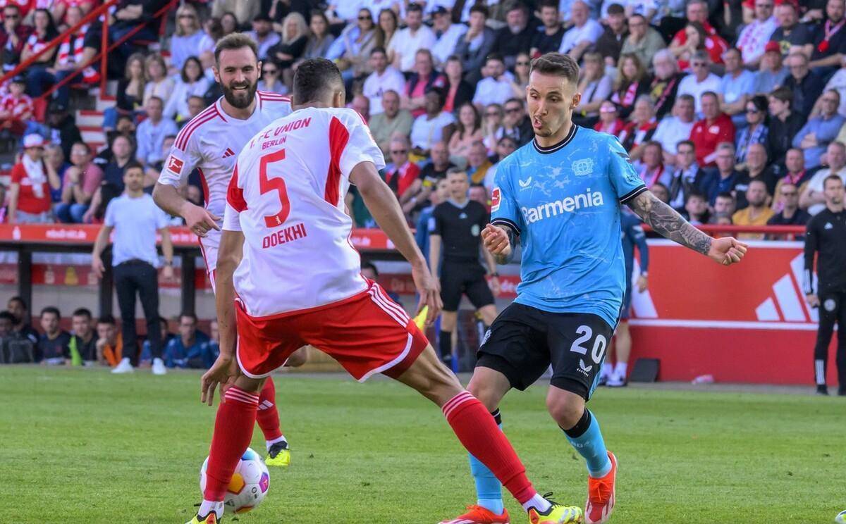 柏林联合在主场遭遇苦战，险胜对手的简单介绍