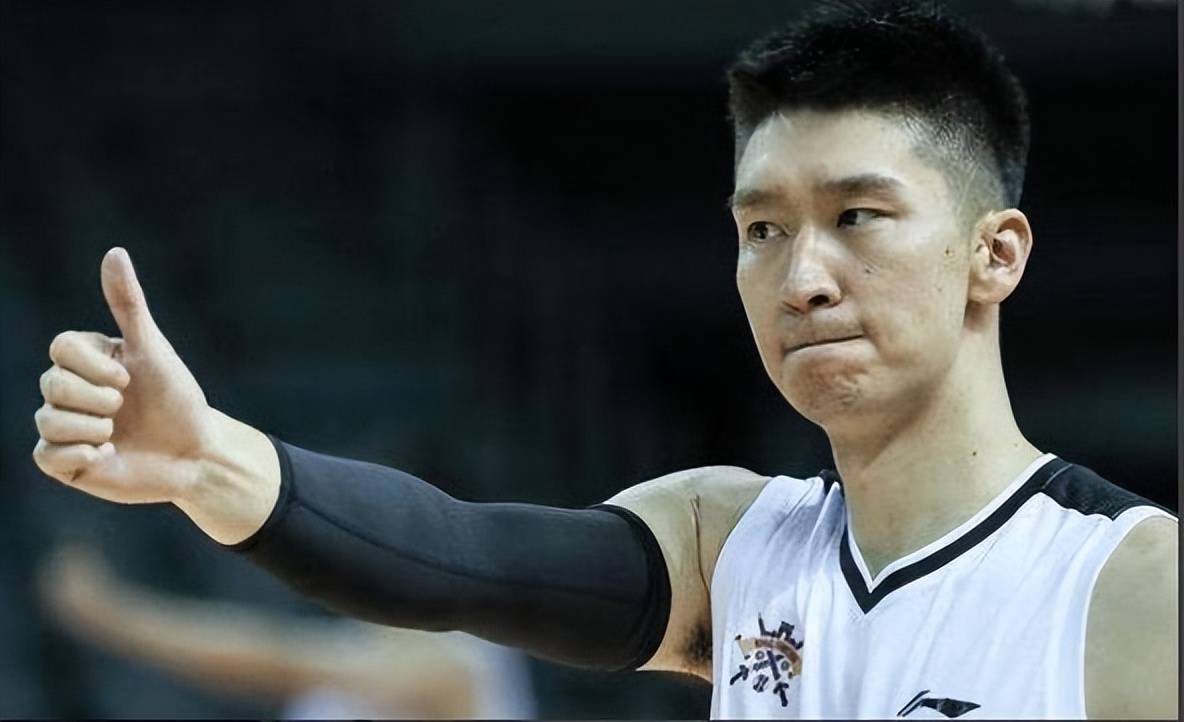 篮球名将荣登封面人物,影响力不断扩大 篮球名将荣登封面人物,影响力不断扩大