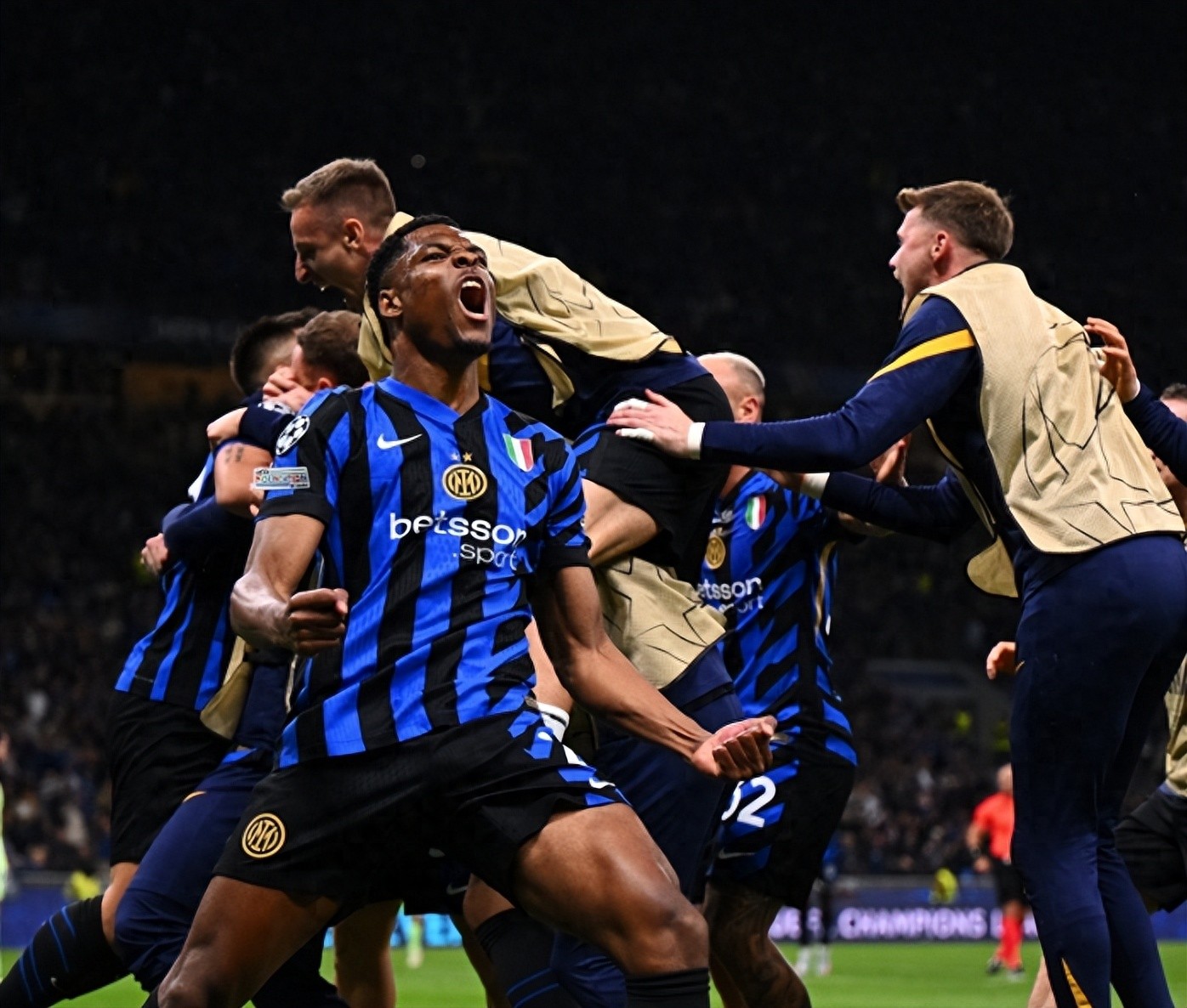 阿尔梅里亚客场不敌对手,遭遇连败的简单介绍 阿尔梅里亚客场不敌对手,遭遇连败的简单介绍