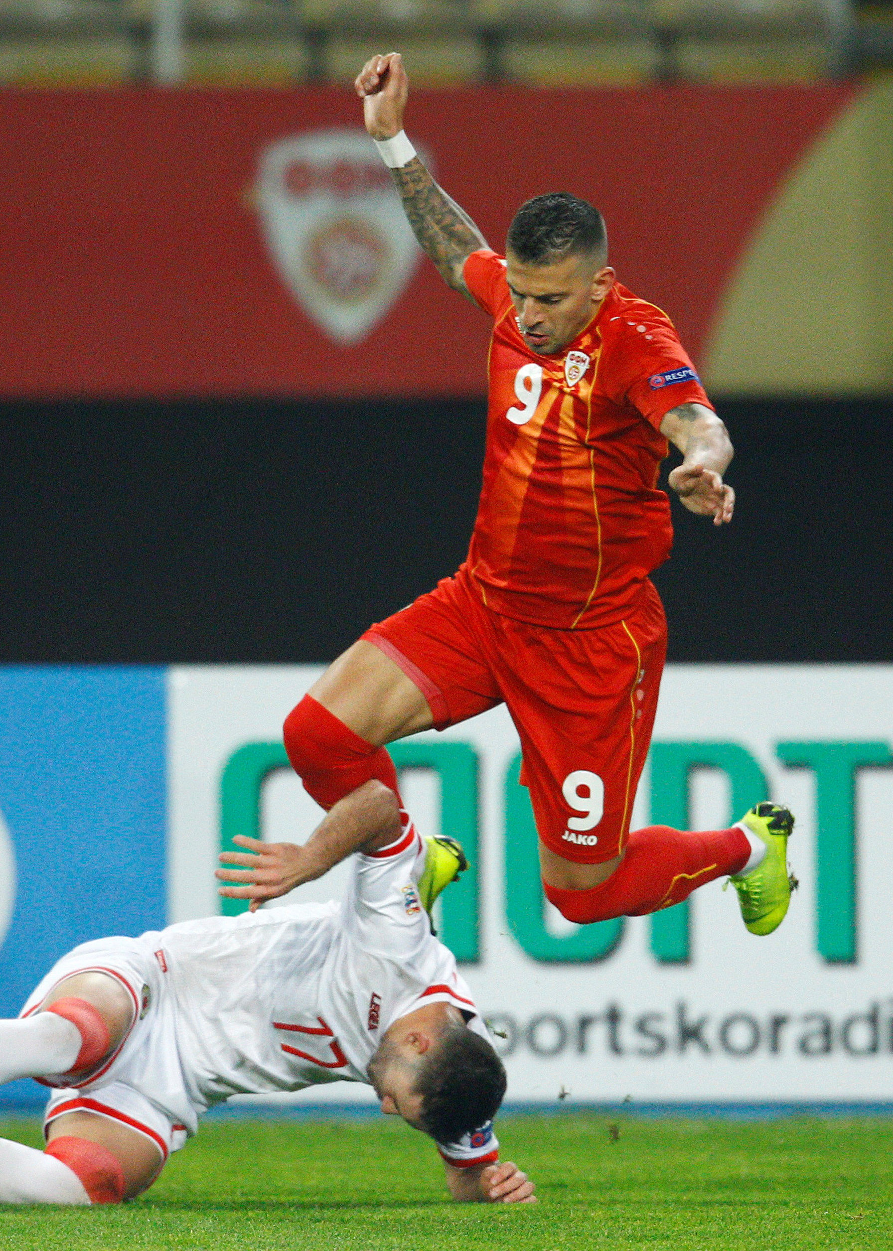 马其顿力克直布罗陀,豪取三分的简单介绍 马其顿力克直布罗陀,豪取三分的简单介绍