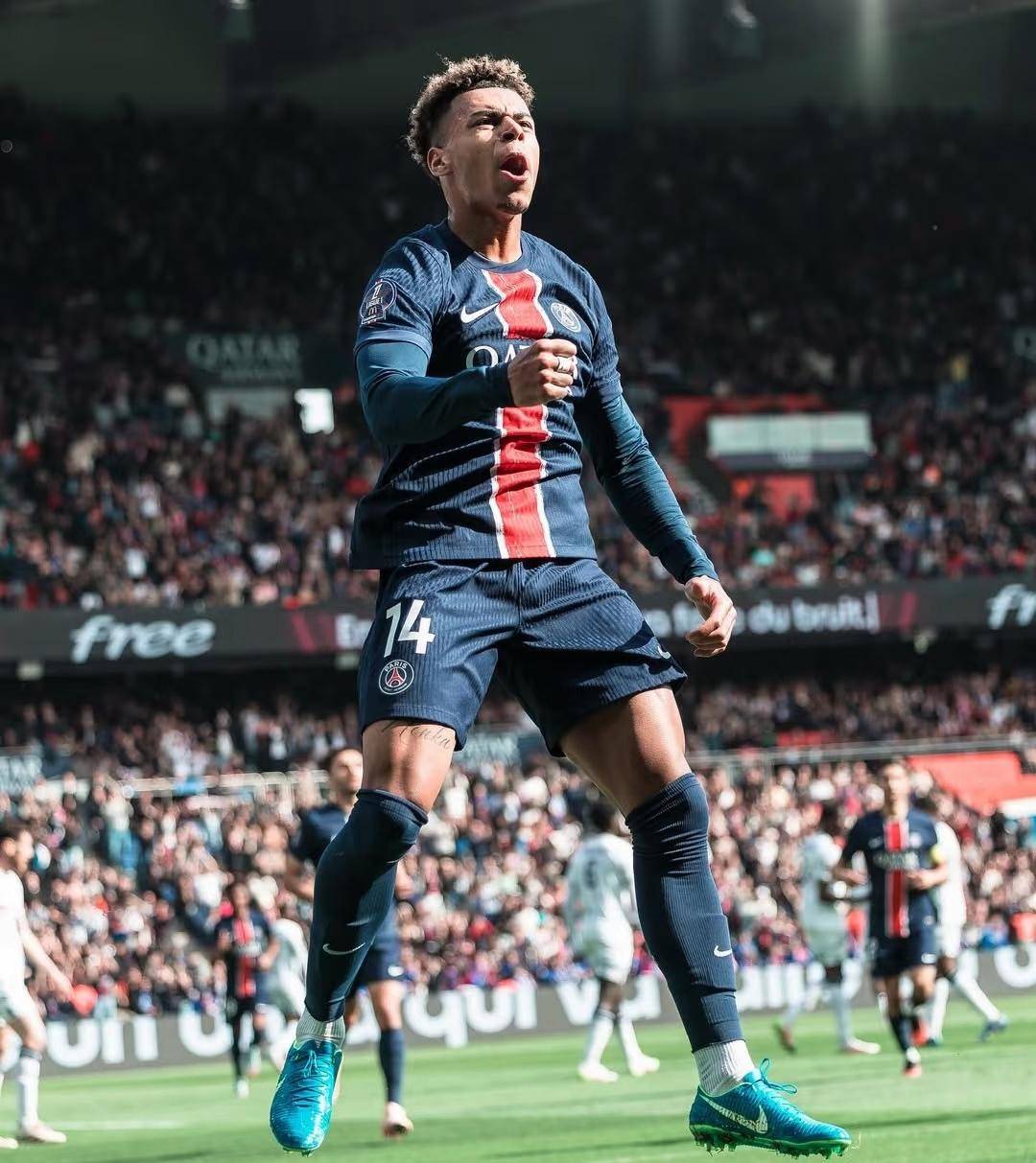 巴黎圣日耳曼主场大捷,领先优势扩大 巴黎圣日耳曼主场大捷,领先优势扩大