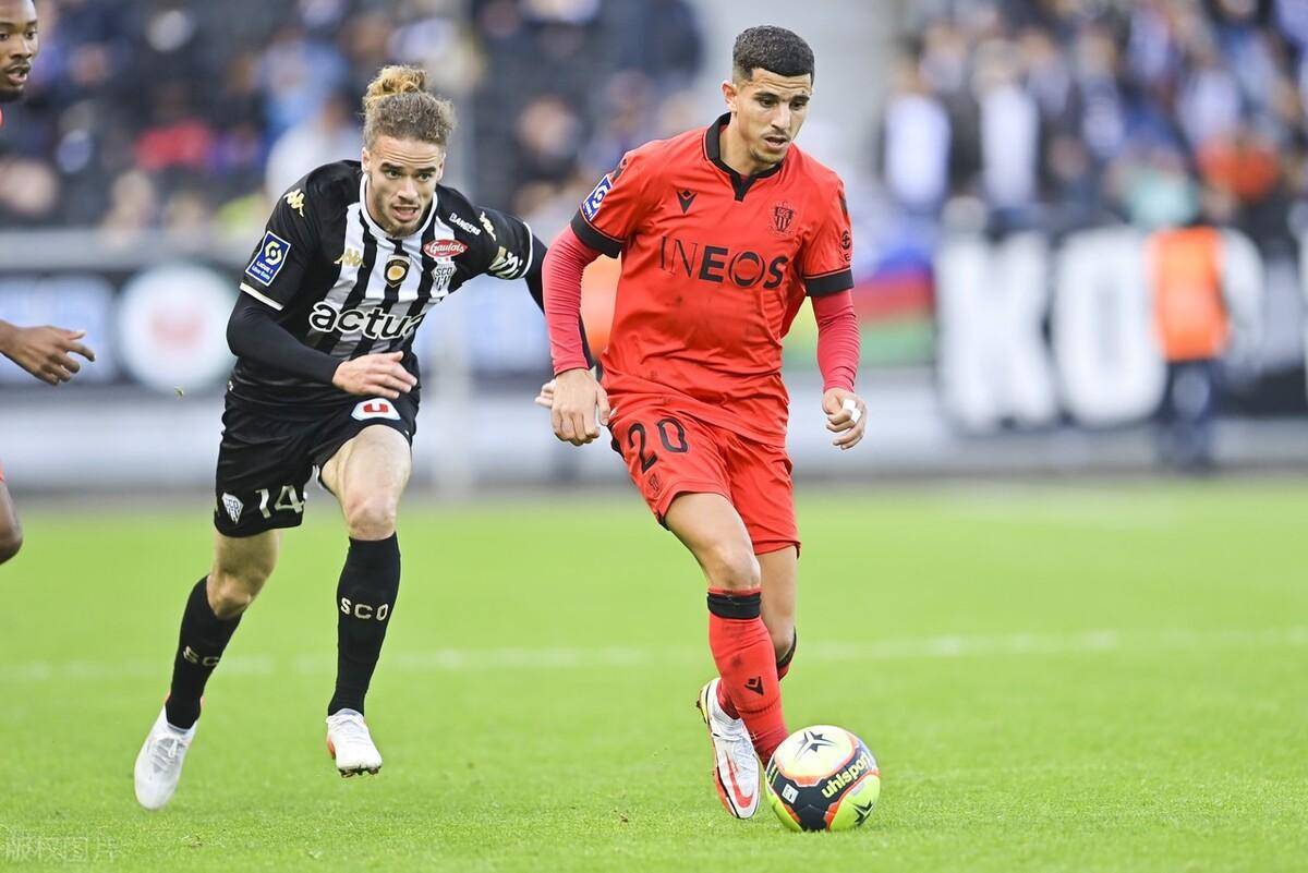 尼斯主场大胜兰斯,豪取三分 尼斯主场大胜兰斯,豪取三分