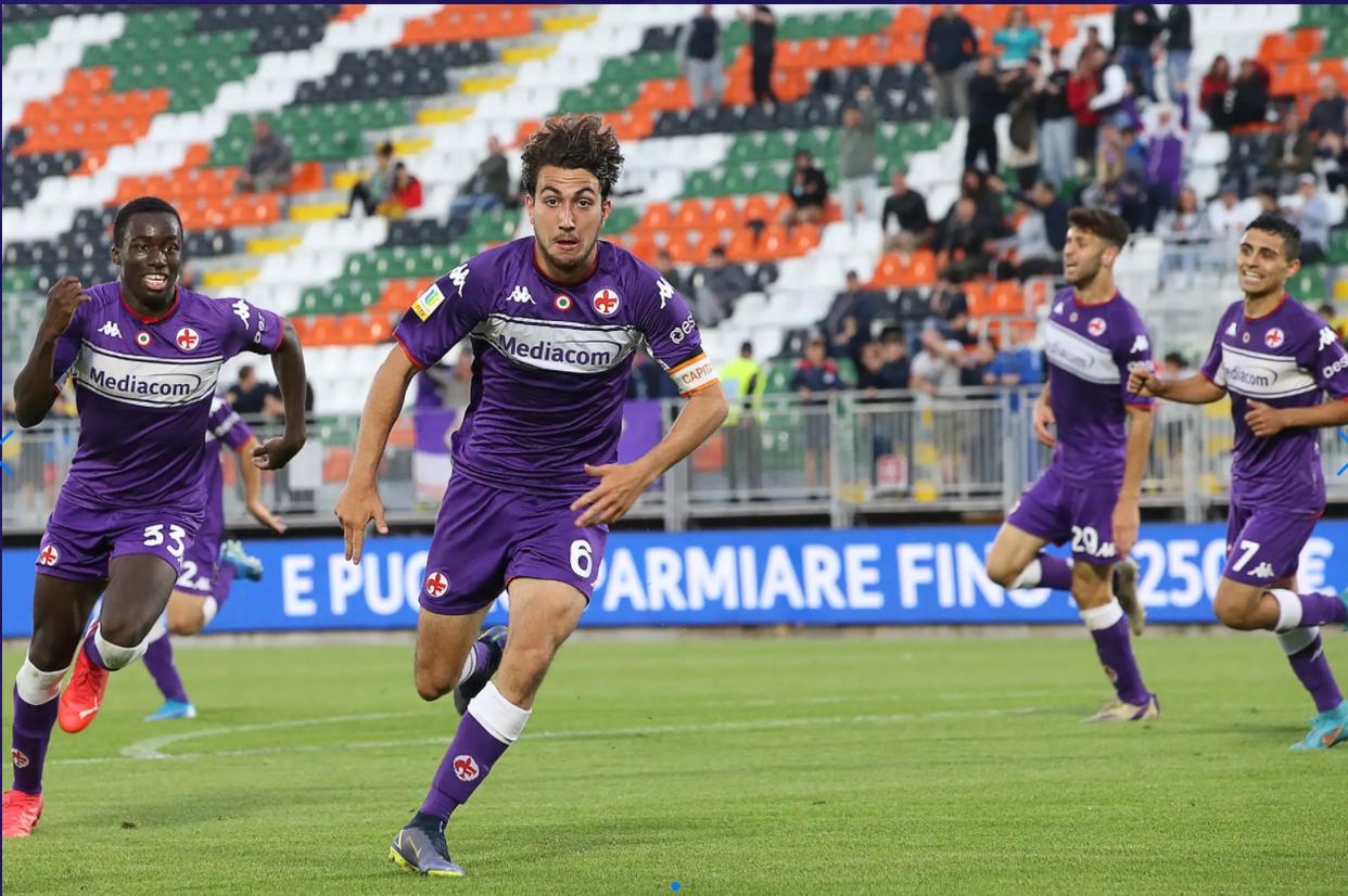 意甲球队举行慈善晚宴,回馈社会爱心的简单介绍 意甲球队举行慈善晚宴,回馈社会爱心的简单介绍