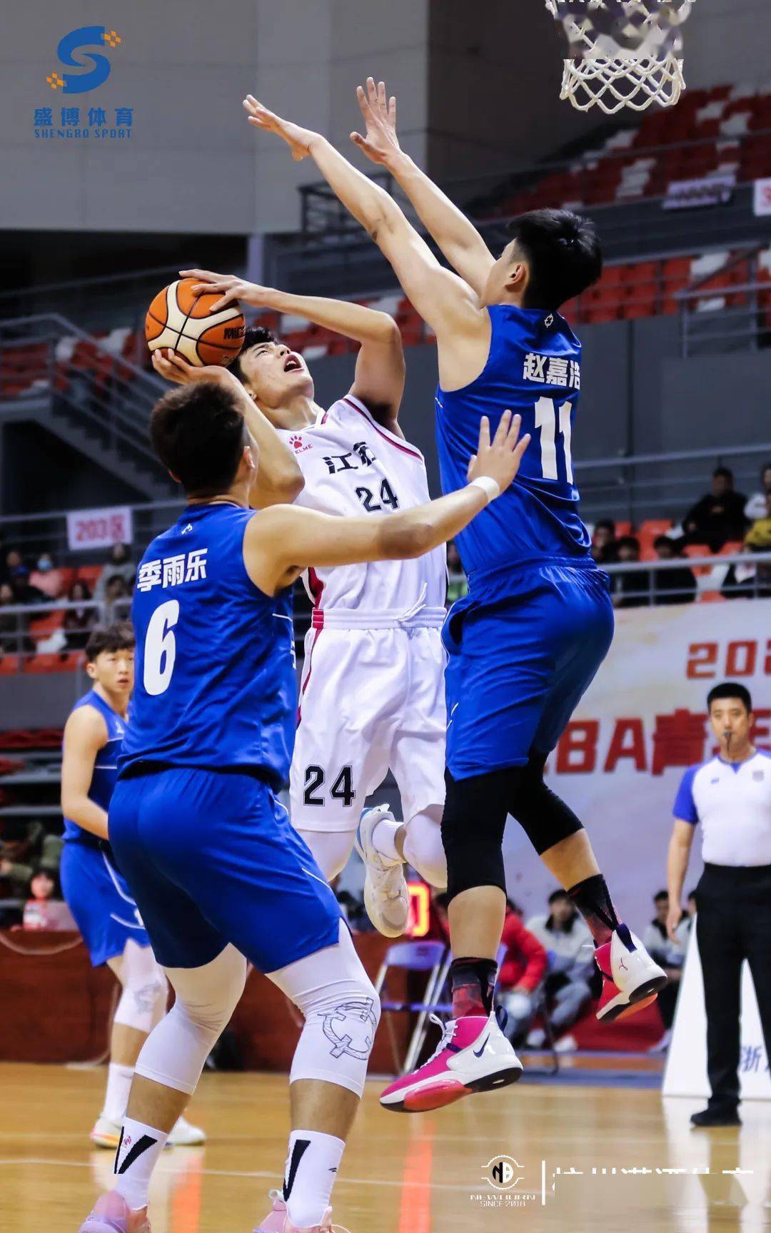 关于精湛技术演绎绝杀,赛场激情迸发的信息 关于精湛技术演绎绝杀,赛场激情迸发的信息