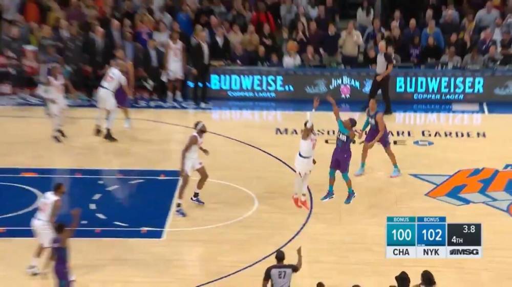 黄蜂后卫格拉汉姆连续两场砍下30+得分的简单介绍 黄蜂后卫格拉汉姆连续两场砍下30+得分的简单介绍