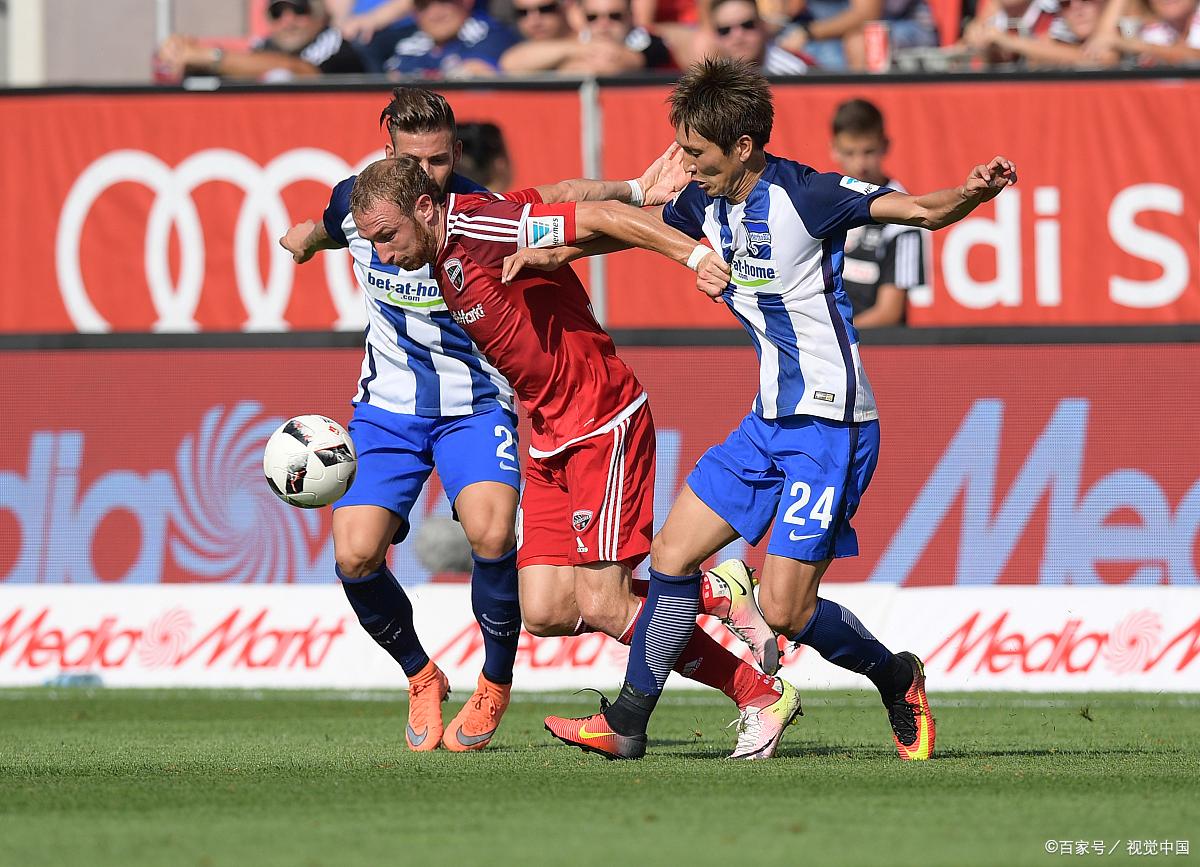 柏林赫塔球员恢复训练,备战新赛季 柏林赫塔球员恢复训练,备战新赛季