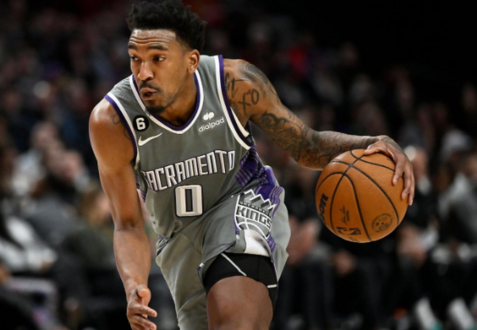 黄蜂队新秀表现出色,力争季后赛 黄蜂队新秀表现出色,力争季后赛