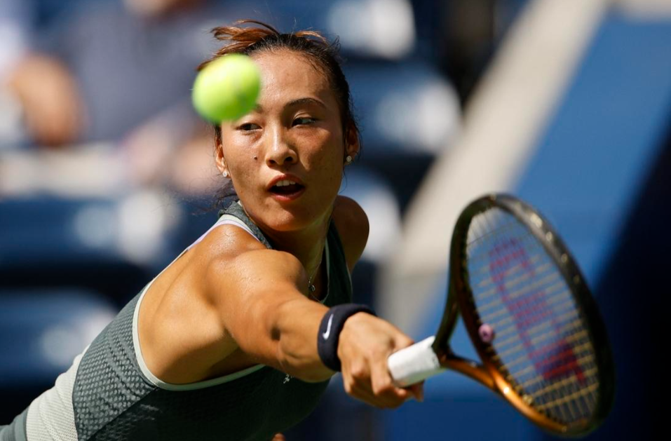 G2碾压NS,Deft极限生还后反打峡谷大战小组赛,强势挺进下一轮 G2碾压NS,Deft极限生还后反打峡谷大战小组赛,强势挺进下一轮