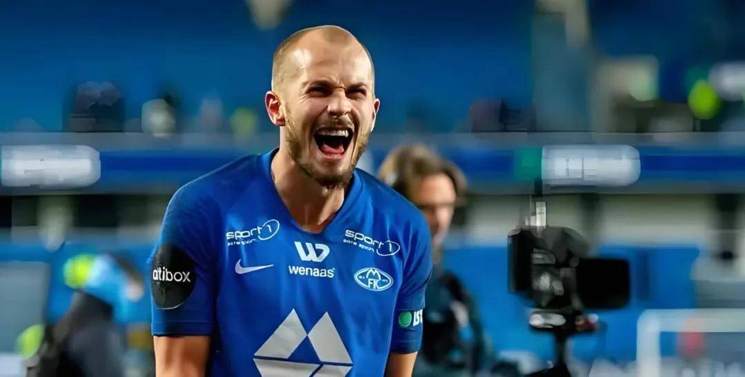 基辅迪纳摩球队宣布战术调整 基辅迪纳摩球队宣布战术调整