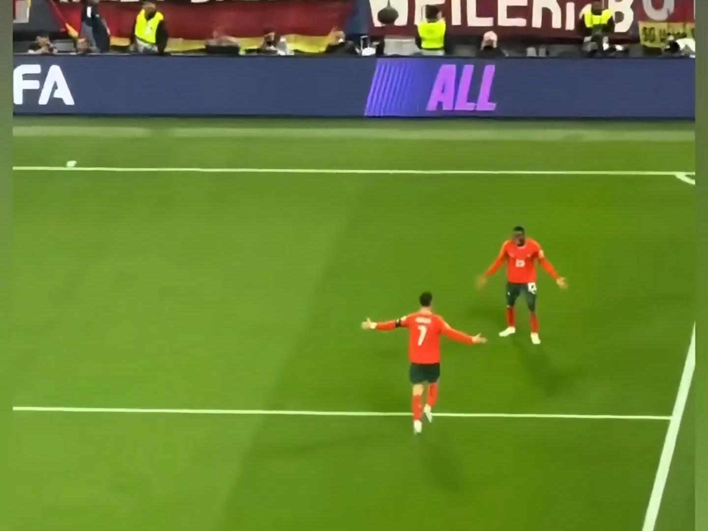 葡萄牙逆转意大利,惊险晋级欧国联半决赛 葡萄牙逆转意大利,惊险晋级欧国联半决赛