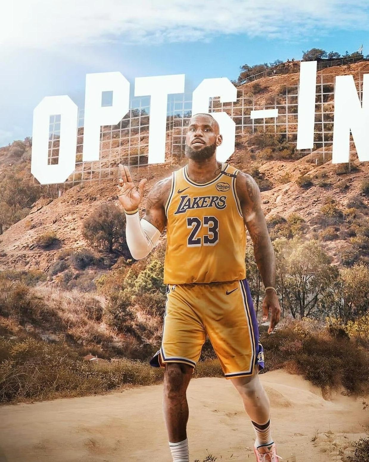 詹姆斯返回骑士复出首秀表现神勇 詹姆斯返回骑士复出首秀表现神勇