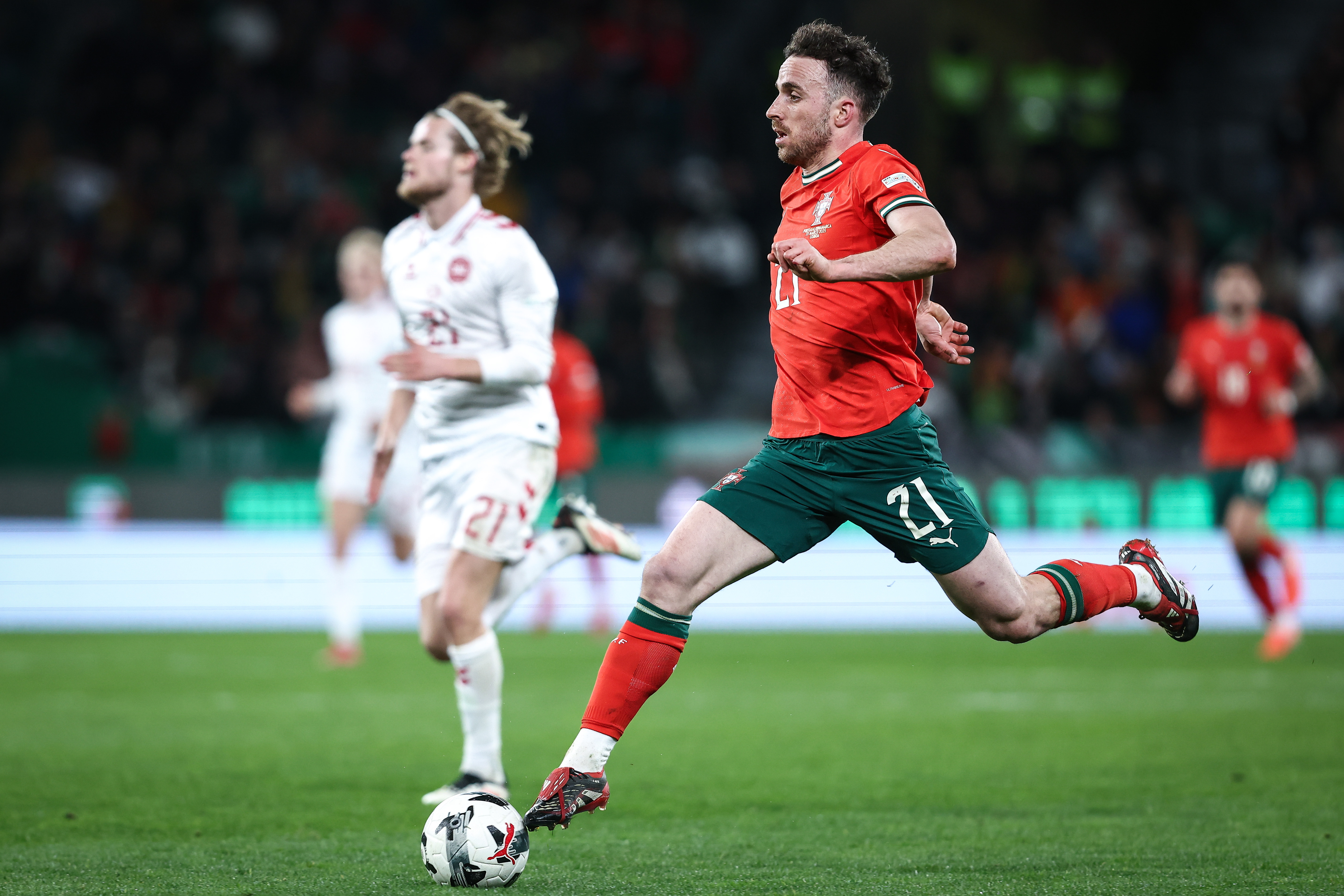 葡萄牙客场横扫卢森堡,提前锁定欧预赛出线资格 葡萄牙客场横扫卢森堡,提前锁定欧预赛出线资格