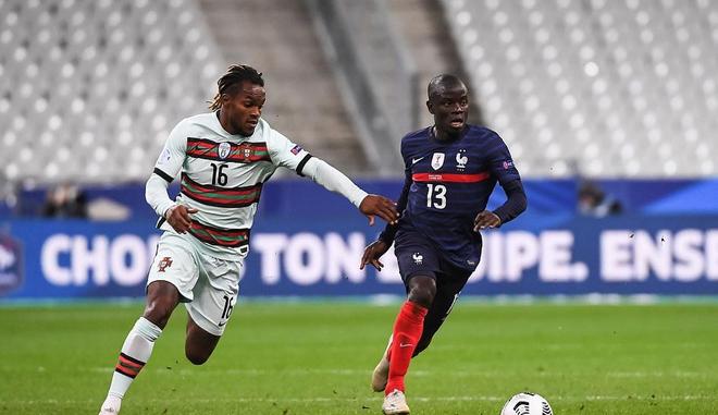 法国队后防铁闸受伤,或无法出战关键对手 法国队后防铁闸受伤,或无法出战关键对手