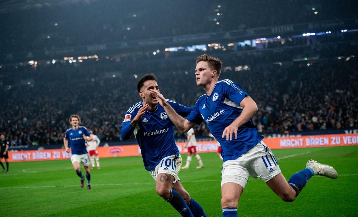 沙尔克逆转比赛,成功扭转败局 沙尔克逆转比赛,成功扭转败局