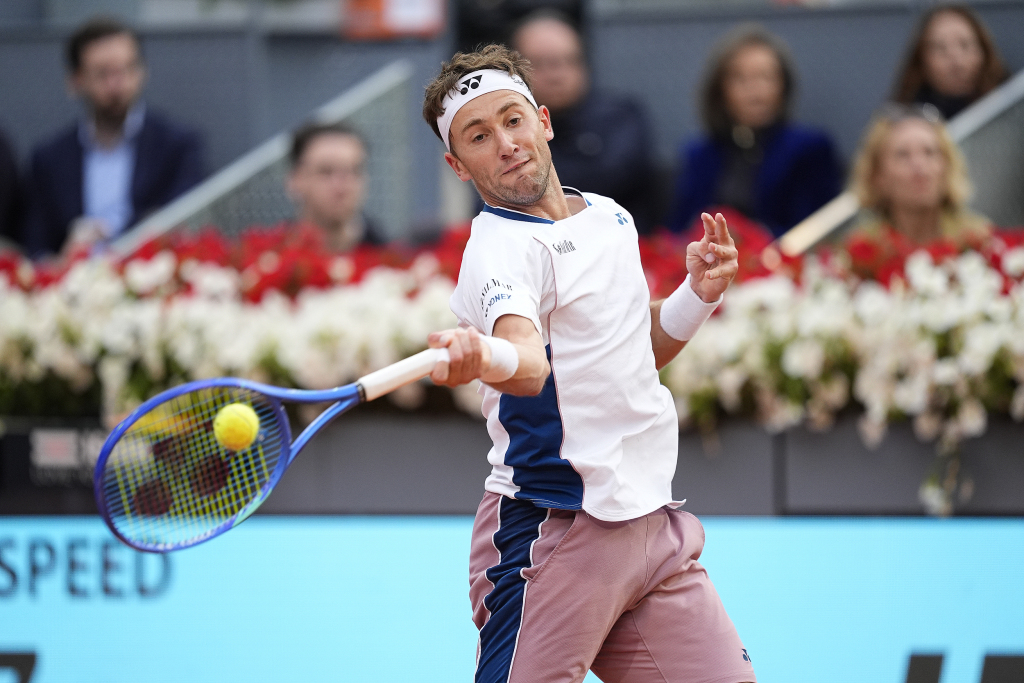 法网横扫ATP总决赛,鲁德惊艳四座的简单介绍 法网横扫ATP总决赛,鲁德惊艳四座的简单介绍