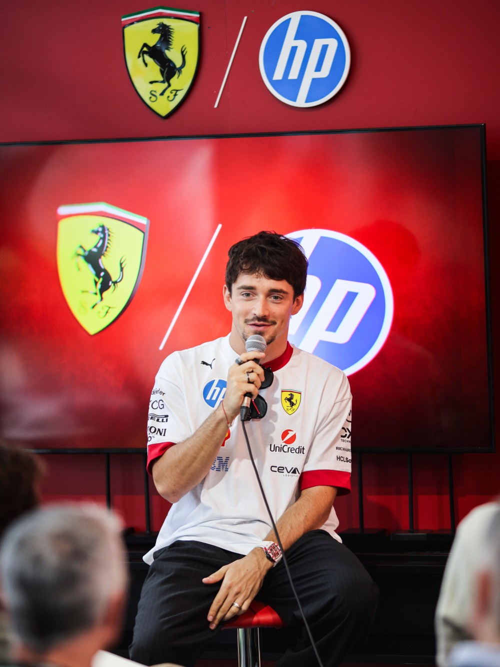 开云体育官方网站-关于哈斯车队力克阿斯顿马丁，勒克莱尔惊艳四座的信息