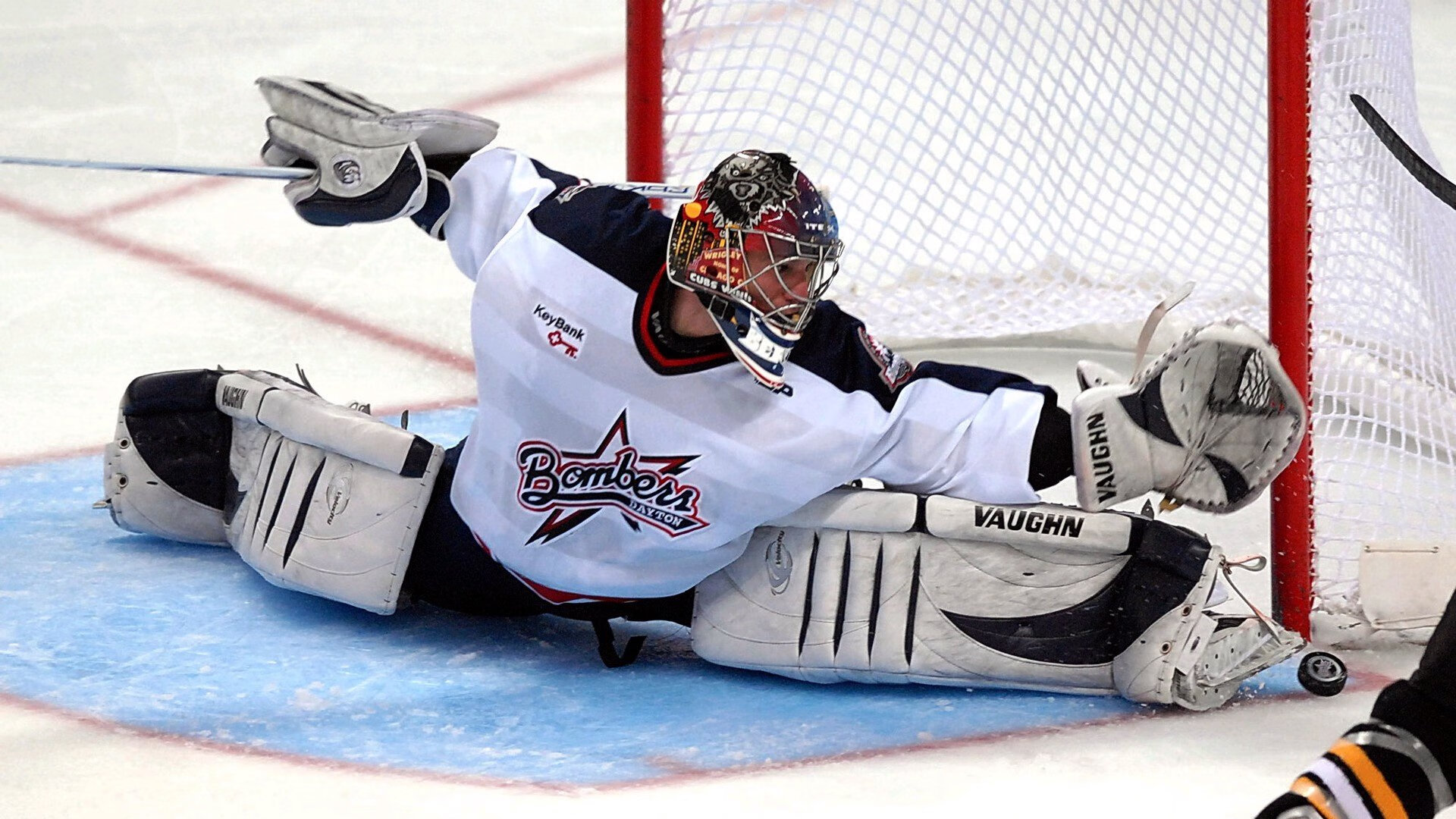 蓝鹰展翅连击非洲劲旅，厄德高化身胜负手导演压制大戏